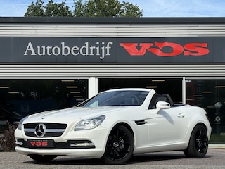 Mercedes-Benz SLK 200 | CarPlay | Nekverwarming | Camera | Panodak