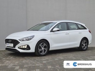 Hyundai i30 Wagon 1.0 T-GDi MHEV Comfort Smart / Navigatie via Apple Carplay of Android Auto / Stuur en Stoel verwarming / Achteruitrijcamera / Cruise control / Keyless Entry/Start / Climate control /