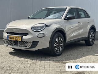 Fiat 600 1.2 Hybrid Icon / Apple Carplay & Android Auto / Cruise Control / Keyless Entry / Achteruitrijcamera / Parkeersensoren voor & achter / Airco /