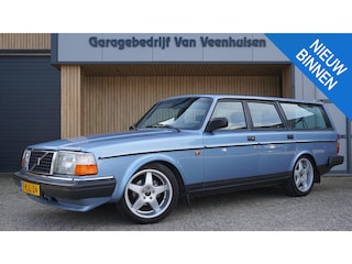 Volvo 240 240 245 2.3 Turbo 250PK B230FK Leder Airco 17inch Eiker *iPd* Cruise Control *Gereviseerde Motor* Unieke Volvo & Top Conditie!