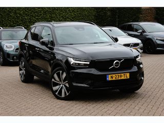 Volvo XC40 Recharge Core / Trekhaak / Camera / CarPlay / Sfeerverlichting / 20'' / Stoel+Stuurverwarming / DAB / Cruise Control