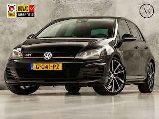 Volkswagen Golf 2.0 TSI GTI 220Pk Automaat (NAVIGATIE, CLIMATE, LEDER, STOELVERWARMING, SPORTSTOELEN, GETINT GLAS, XENON, NIEUWSTAAT)