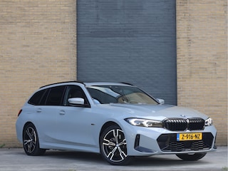 BMW 3-serie Touring 330e xDrive M Sport | Pano | Haak | Camera | Sfeerverlichting
