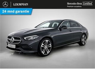 Mercedes-Benz C-klasse 180 Business Solution Luxury | Trekhaak | Warmtewerend, donkergetint glas | Middenconsole diamantpatroon | Smartphone integratie | Memorypakket voor |