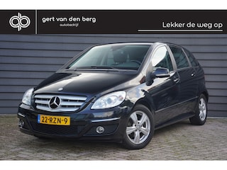 Mercedes-Benz B-klasse 180 - AUTOMAAT - AIRCO - TREKHAAK - CRUISE -