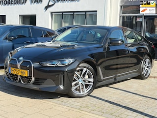 BMW i4 EDrive40 High Executive 84 kWh, NL-auto, SOH 96.6%, Lederen bekleding, Laser Lights,M-Stuur