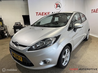 Ford Fiesta 1.25 Titanium AIRCO/CRUIS/TREKHAAK/APK/1EIG