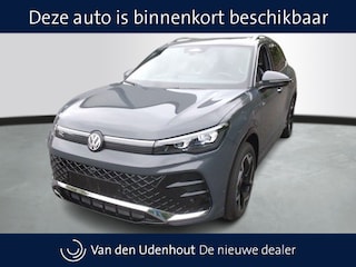 Volkswagen Tiguan 1.5 eHybrid 204pk DSG R-Line / Panoramadak / Trekhaak / 360 Camera / HD Matrix Led