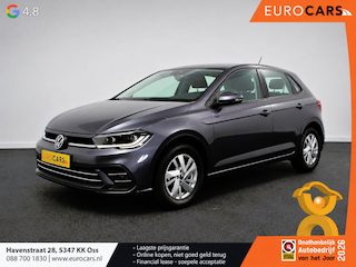 Volkswagen Polo 1.0 TSI DSG Style Navigatie Climate Control Cruise control adaptive Parkeer sensoren Led Dab Lichtmetalen Velgen Digitale Cockpit