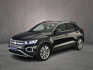 Volkswagen T-Roc 1.0 TSI Life 110pk, Trekhaak, Adaptive cruise control, Stoelverwarming, Matrix LED koplampen, Navigatie, Climate control, App-connect, Parkeersensoren, Virtual cockpit, DAB-radio, Airco