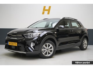 Kia Stonic 1.0 T-GDi 120pk MHEV DynamicLine | Carplay | Trekhaak | All-seasonbanden | Camera | Cruise control