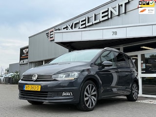 Volkswagen Touran 1.4 TSI DSG Comfortline Business | Navigatie