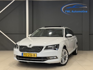 Skoda Superb Combi 1.4 TSI ACT Style Business | Panorama dak | Leder |