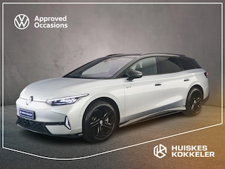 Volkswagen ID.7 Tourer GTX Limited Edition 86 kWh 340pk Automaat, Trekhaak, Panoramadak, 360 camera, Elektrische achterklep, Stoelverwarming, Stuurverwarming, Dodehoeksensoren, Navigatie, App-connect, Matrix LED koplampen