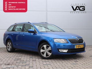 Skoda Octavia Combi 1.4 TSI Automaat Trekhaak Pano Clima Navi