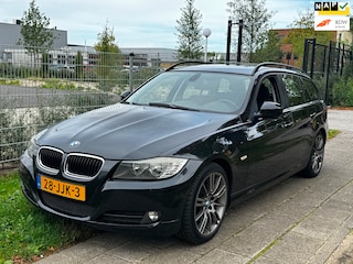 BMW 3-serie Touring 318i Business Line|NW KETTING|6BAK|NAVI|PSENSOR|M VELGEN|CRUISE|AIRCO
