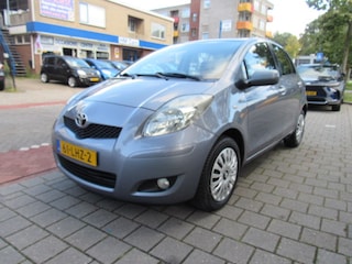Toyota Yaris 1.3 16v VVT-i 99pk 5D Airco