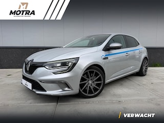 Renault Mégane 1.6 TCe GT | 4Control | Schaalstoelen | Bose | LED