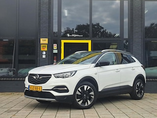 Opel Grandland X 1.2 Turbo Innovation Automaat | Parkeer Camera | Parkeersensoren V + A | Android Auto en Apple Carplay