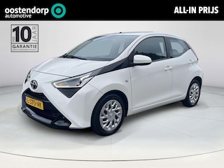 Toyota Aygo 1.0 VVT-i x-play | 5 deurs | Carplay | Navigatie | Parkeercamera | Leder stuurwiel |