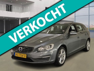 Volvo V60 2.4 D6 Twin Engine Momentum NAVI PSENSOR CRUISE TREKHAAK 2 X SLEUTELS