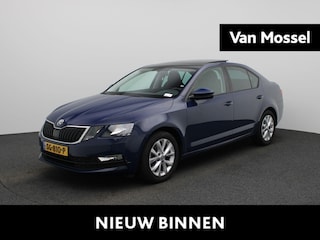 Skoda Octavia 1.0 TSI Greentech Ambition Business | Apple Carplay / Android Auto | Panoramadak | Parkeersensoren |