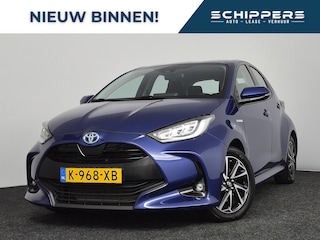 Toyota Yaris 1.5 Hybrid Dynamic | LED VERLICHTING | AUTOMAAT | ACHTERUITRIJCAMERA | ALL-SEASON BANDEN | 16'' LICHTMETALEN VELGEN |