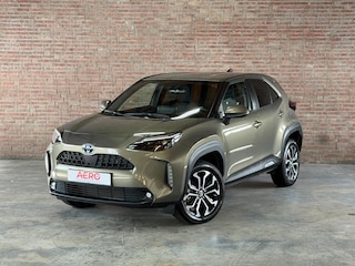 Toyota Yaris Cross 1.5 Team D. Hybrid / Winter Pakket / Safety Pakket / Clima / CarPlay / Navi / PDC / Keyless
