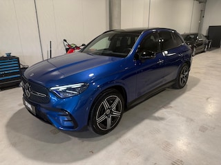 Mercedes-Benz GLC 400e 4MATIC AMG Line | Pano | 360 | Burmester | Sfeer | Memory | Digital Light | Trekhaak | Luchtvering | Keyless | DAB | BTW | Dealer Onderhouden | Garantie
