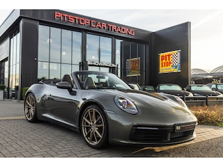 Porsche 911 Cabrio 992 3.0 Carrera, Aventurijn groen, PASM, Sportstoelen, Camera!
