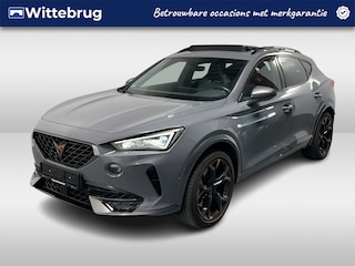 Cupra Formentor 1.4 e-Hybrid VZ Performance / AUTOMAAT/ PANO/ PARK.SENSOR.V+A/ CAMERA/ ACC/ FULL LINK/ STUUR+STOELVERWARM./ DODEHOEK/ KEYLESS/ DIGITAL DASH/ RIJ-MODI/ NAVI/ DAB/ CLIMA/ LED/ 19'' LMV