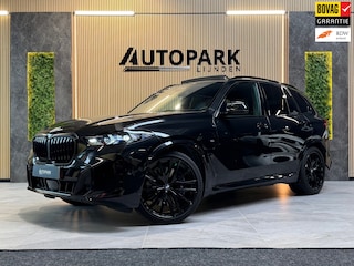 BMW X5 XDrive50e M-SPORT|PANO|H&K|HUD|MEMORY|KEYLESS|FABRIEKSGARANTIE|22INC|489PK|BOMVOL!