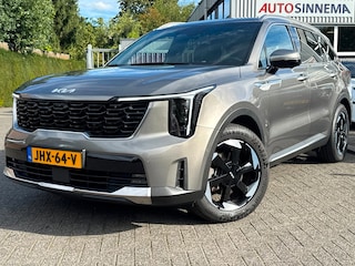 Kia Sorento 1.6 T-GDi Plug-in Hybrid 4WD ExecutiveLine 7p | Trekhaak | Dealer onderhouden | HUD | 360-camera | Panoramadak |