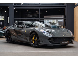 Ferrari 812 Full Carbon Historical Color Lift JBL 6.5 V12 Superfast HELE Carbon Seats Grigio Scuro