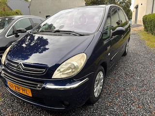 Citroën Xsara Picasso 1.6i-16V Image KM 96829 MET NAP