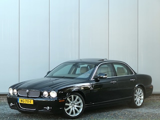 Jaguar XJ 2.7D V6 Sovereign Xenon / Schuifdak / Navigatie