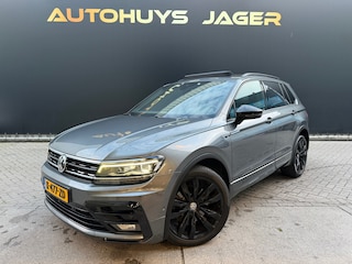 Volkswagen Tiguan 2.0 TDI 4Motion Highline Pano Carplay Leder Memory Camera Trekhaak