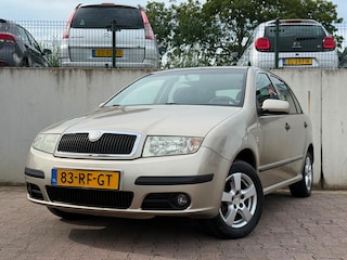 Skoda Fabia 1.4-16V Elegance/AUTOMAAT/AIRCO/APK 03-2027/154273 KM NAP/