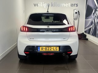 Peugeot 208 1.2 PureTech GT Pack | Camera | Adaptieve Cruise Control | Navigatie | Apple Carplay/Android Auto