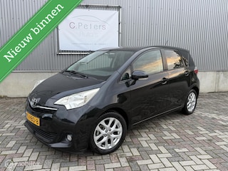 Toyota Verso-S 1.3 VVT-i Dynamic Automaat 2011 / Camera / Navigatie / Leer / Stoelverwarming / NAP