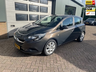 Opel Corsa 1.4 Edition Automaat