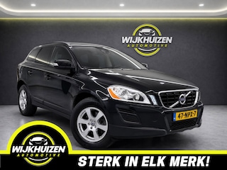 Volvo XC60 2.0T Kinetic Automaat met Climate !!! Navigatie !!! Trekhaak !!! Nap !!!