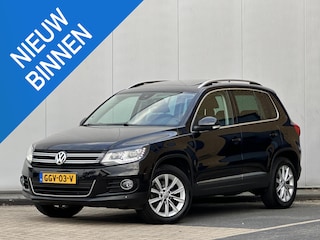 Volkswagen Tiguan 2.0 TSI 4Motion l CarPlay l 180PK l Panoramadak l 4WD l Stoelverwarming l