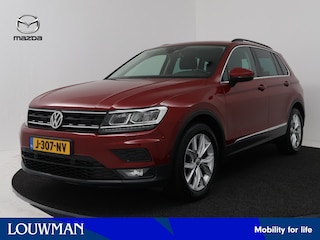 Volkswagen Tiguan 1.5 TSI ACT Highline | Trekhaak | Stoelverwarming | Navigatie |
