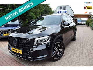 Mercedes-Benz GLB 200 Premium Plus 7p. AUTOM/CRUISE/NAVI/AIRCO-ECC/CARPLAY/TREKH/CAMERA/BLUETOOTH/PDC V+A/LMW 19"/VERW STOELEN/USB