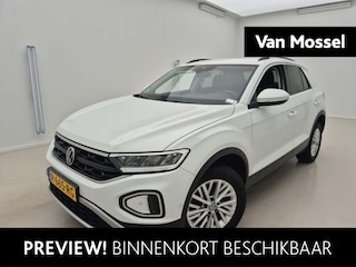 Volkswagen T-Roc 1.0 TSI Life 110 PK| Origineel Nederlands | Navigatie | Achteruitrijcamera | Privacy Glass | Parkeersensoren | Apple Carplay