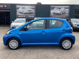 Toyota Aygo 1.0-12V Cool 5-deurs - 134.468 Kilometer n.a.p - Airco - Apk t/m 17-08-2027