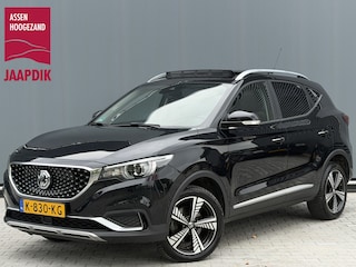 MG ZS BWJ 12-2020 | EV 150PK Luxury 45 kWh | LEER | PANO DAK | STOELVERW | NAVI | CLIMA | CARPLAY | PDC | AD CRUISE |