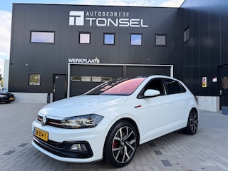 Volkswagen Polo 2.0 TSI GTI DSG / Panorama / Beats / Virtual / Camera / 17" Inch LMV