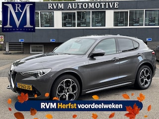 Alfa Romeo Stelvio 2.2 JTD AWD Veloce Automaat | VAN: € 34.900- VOOR: € 32.877,- UW HERFSTVOORDEEL: € 2.023,- | CAMERA| STOEL + STUURVERWARMING + MEMORY| KEY LESS ENTRY | LEDER | ADAPT. CRUISE CONTROL | 12 MND BOVAG GARANTIE
